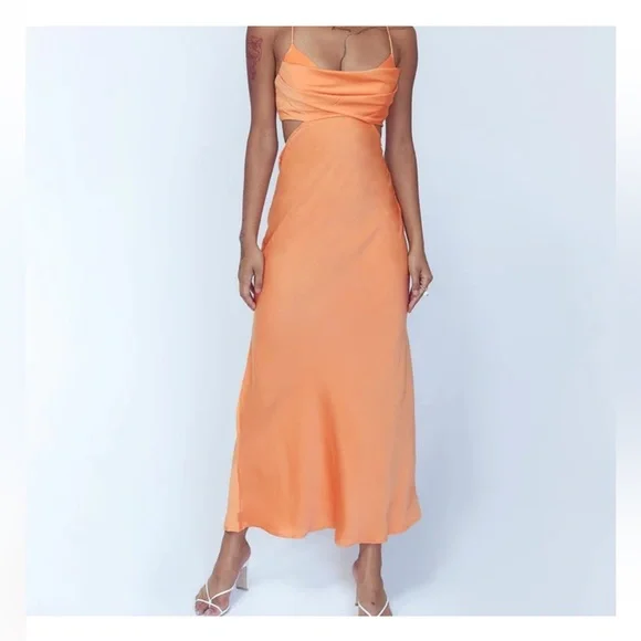 GISELLE MIDI DRESS ORANGE - Princess Polly - Picture 2 of 4